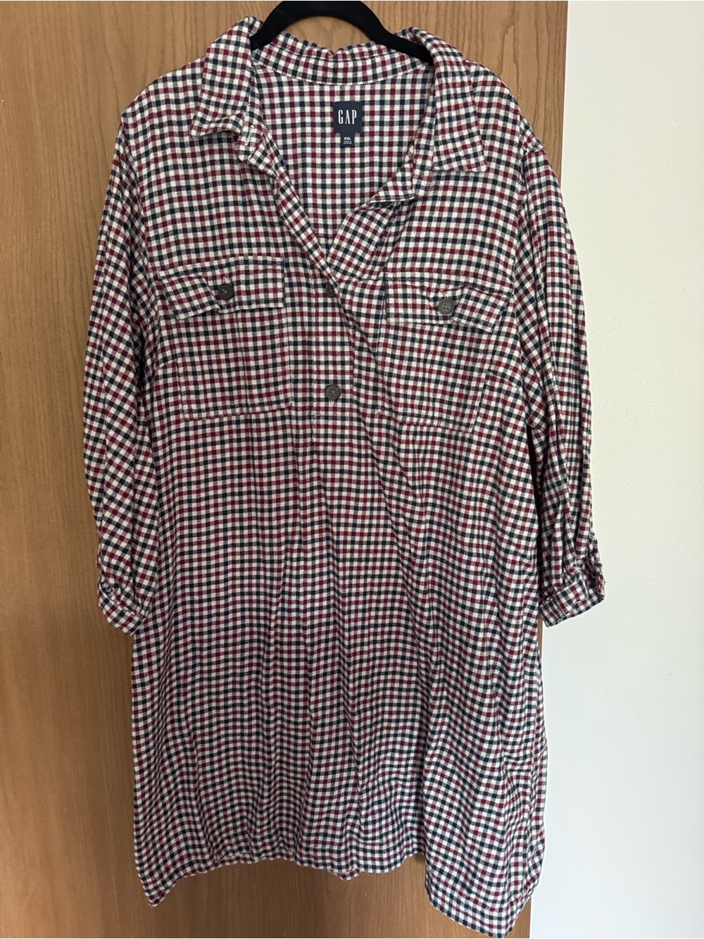 GAP Red, Navy & White Gingham Button-Up Shirt